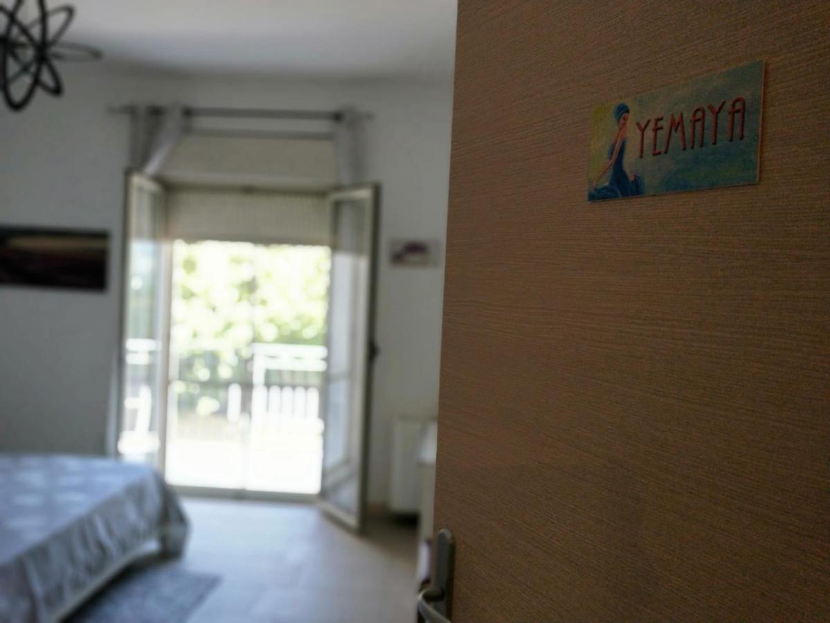 La Santera Bed and Breakfast Marina di Davoli Exteriör bild